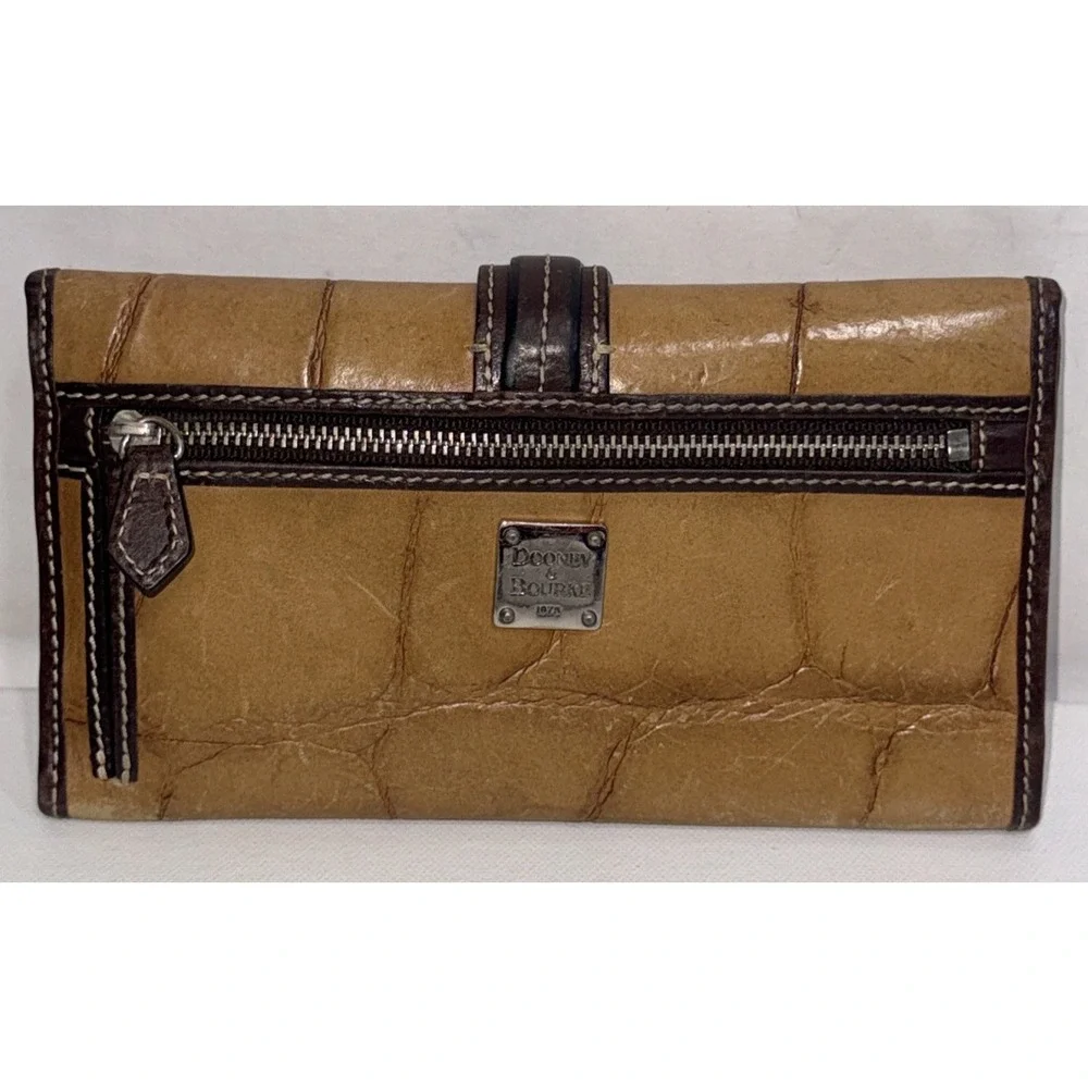 Vintage Y2K Dooney & Bourke Embossed Croc Leather Trifold Card Zip Snap Wallet